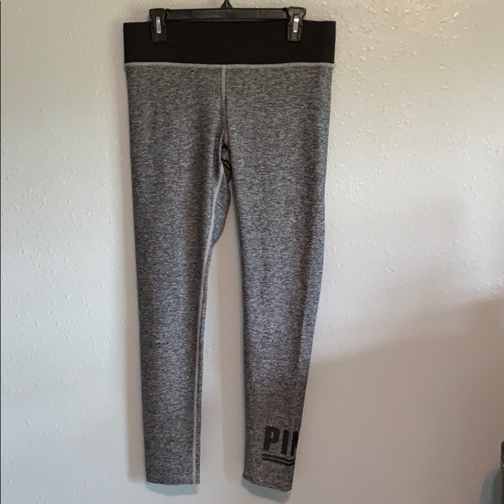 Victoria’s Secret pink ultimate leggings